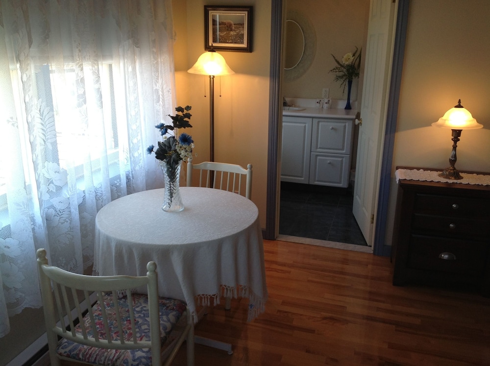 Classic Room, 1 Queen Bed (#1) photo 1