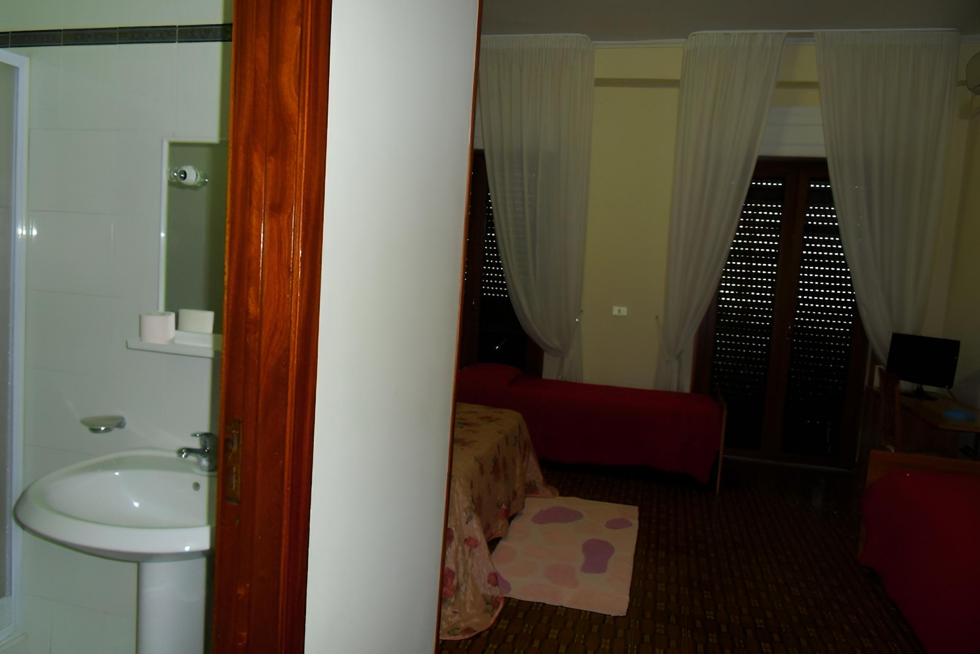 Quadruple Room photo 2