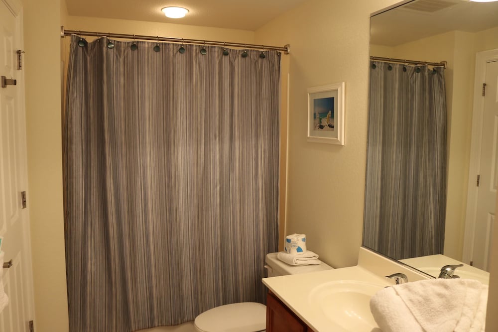 Condo, 3 Bedrooms photo 2