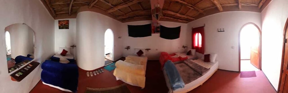 Family Room photo 1
