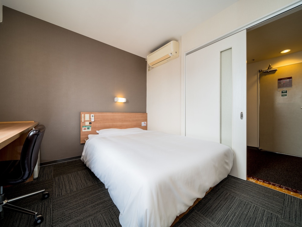 Double Room (Non Smoking) - Photo 4