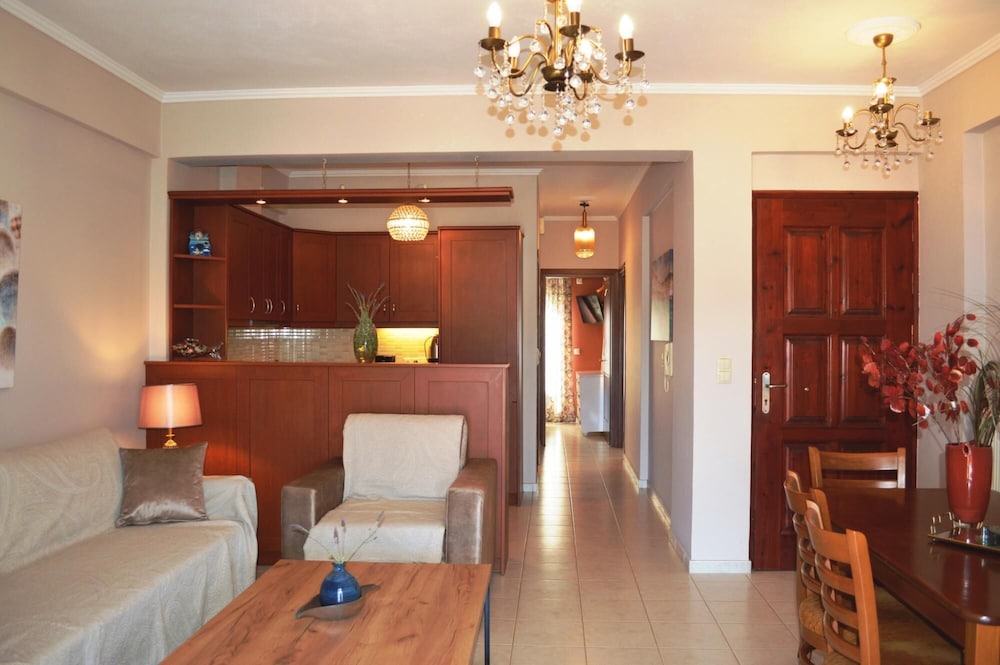 Apartment photo 1
