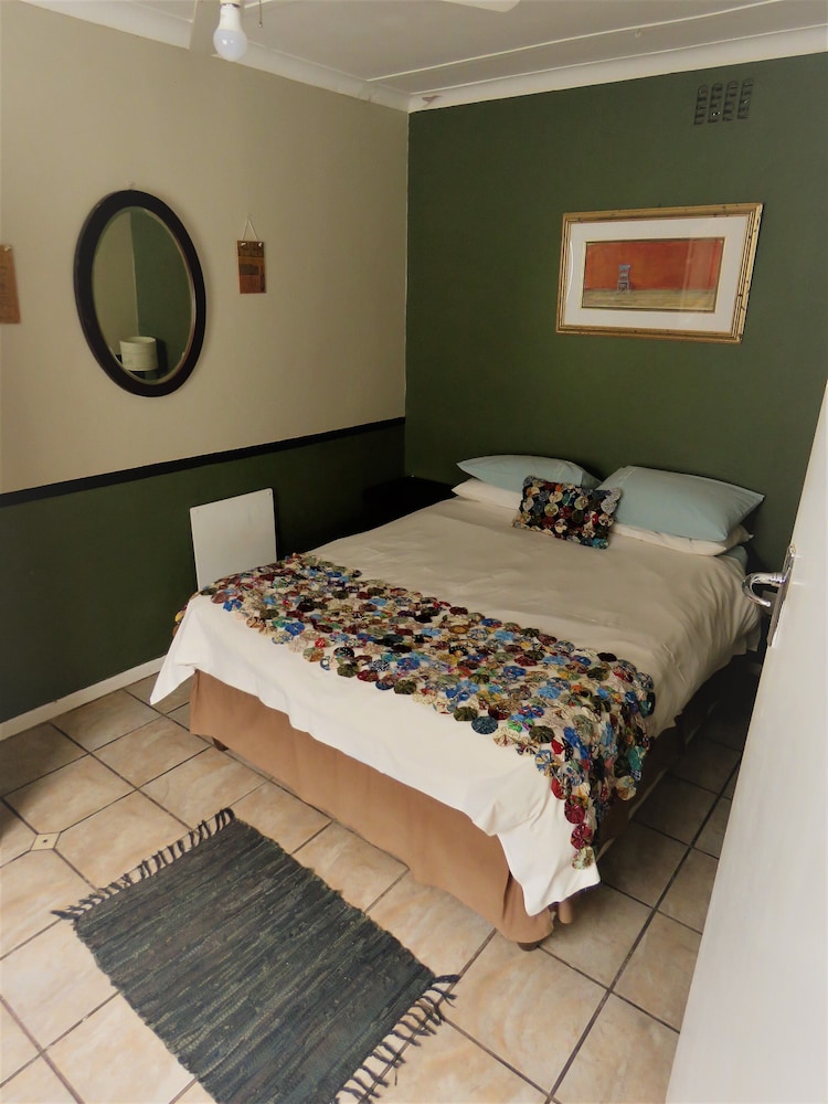Family Cottage (3)