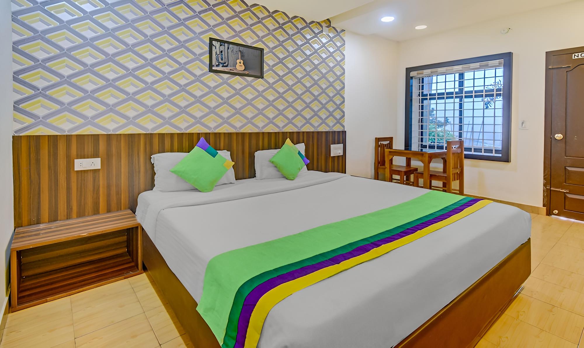 Standard Room - Photo 11