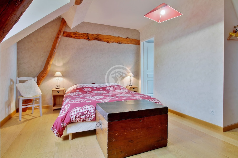 Double Room, Private Bathroom, Mountain View