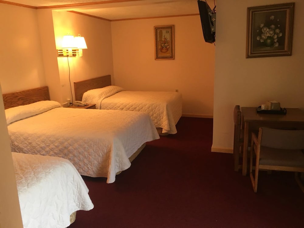 Room, Multiple Beds