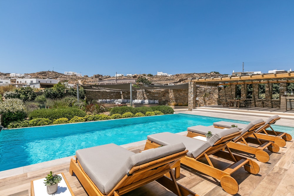 Exclusive Villa, 4 Bedrooms, Sea View (M One) - Photo 39