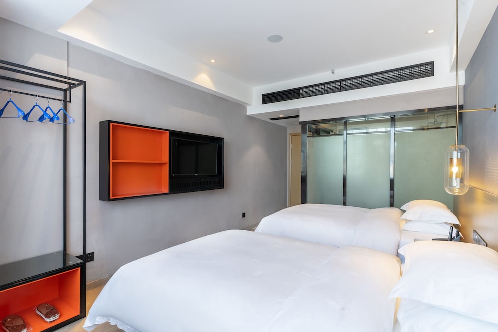 Deluxe Twin Room photo 1