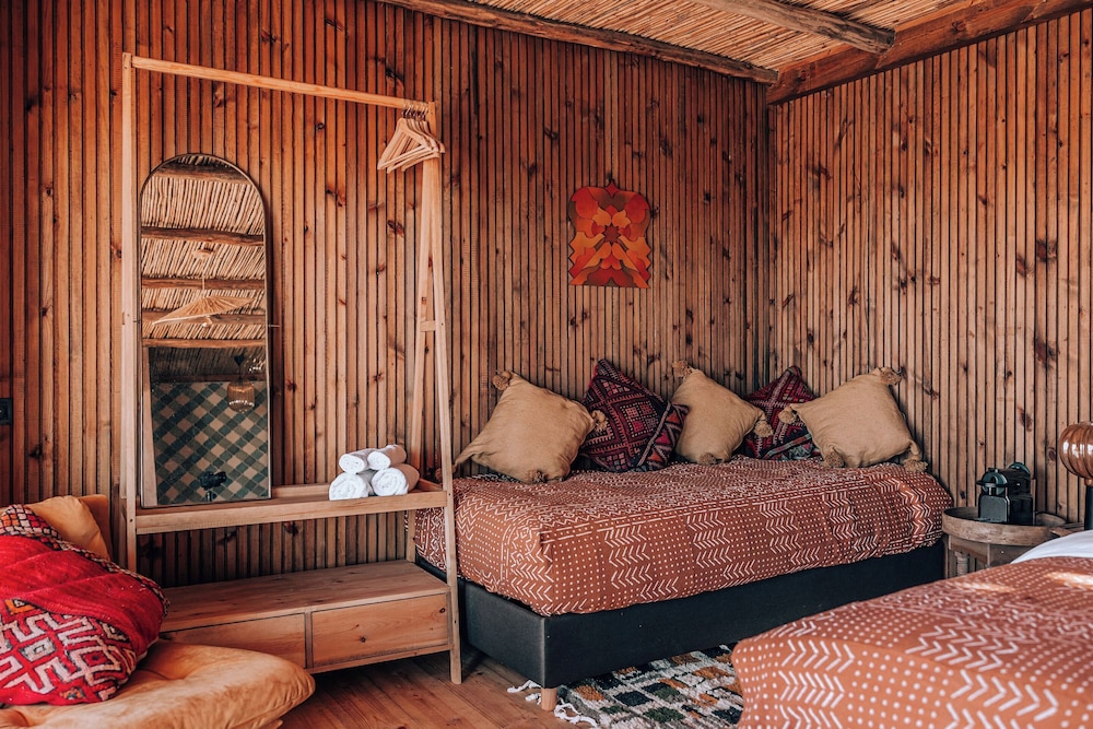 Deluxe Bungalow - Photo 4