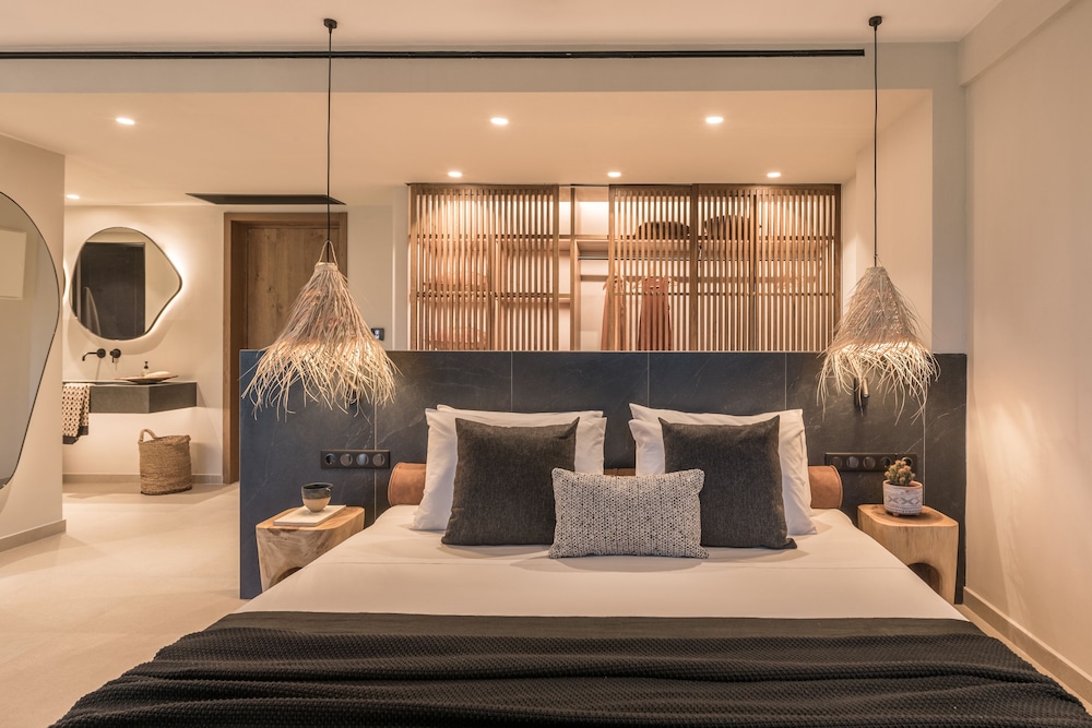 Suite with Jacuzzi photo 3