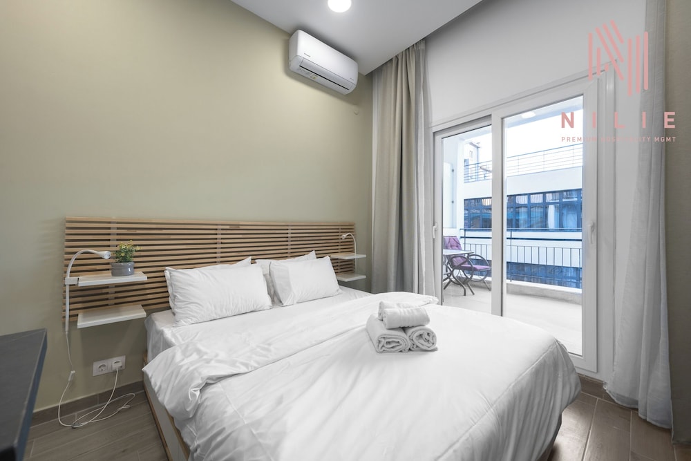 Premium Studio, Balcony, City View