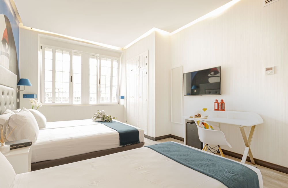 Comfort Triple Room photo 2