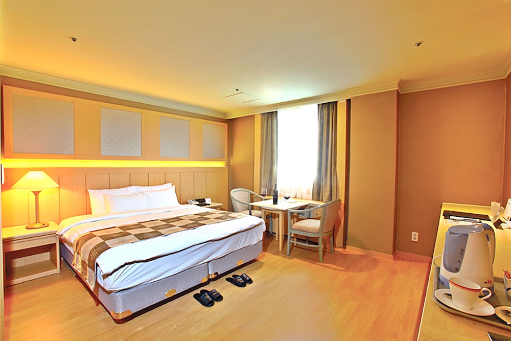 Superior Double Room (Free Sauna&Fitness Available) - Photo 1