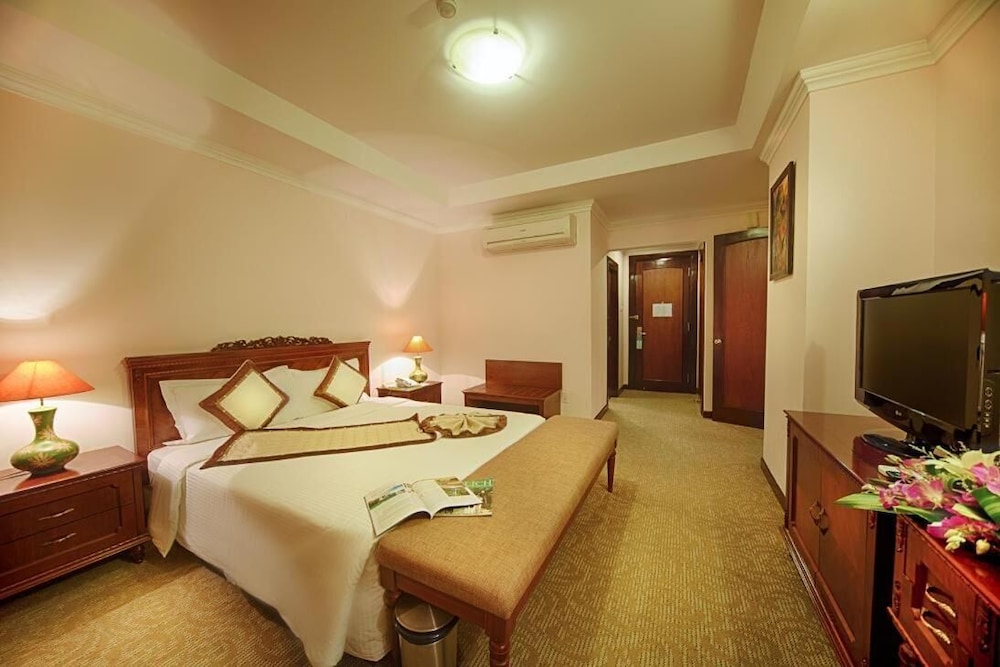 Executive Suite photo 1
