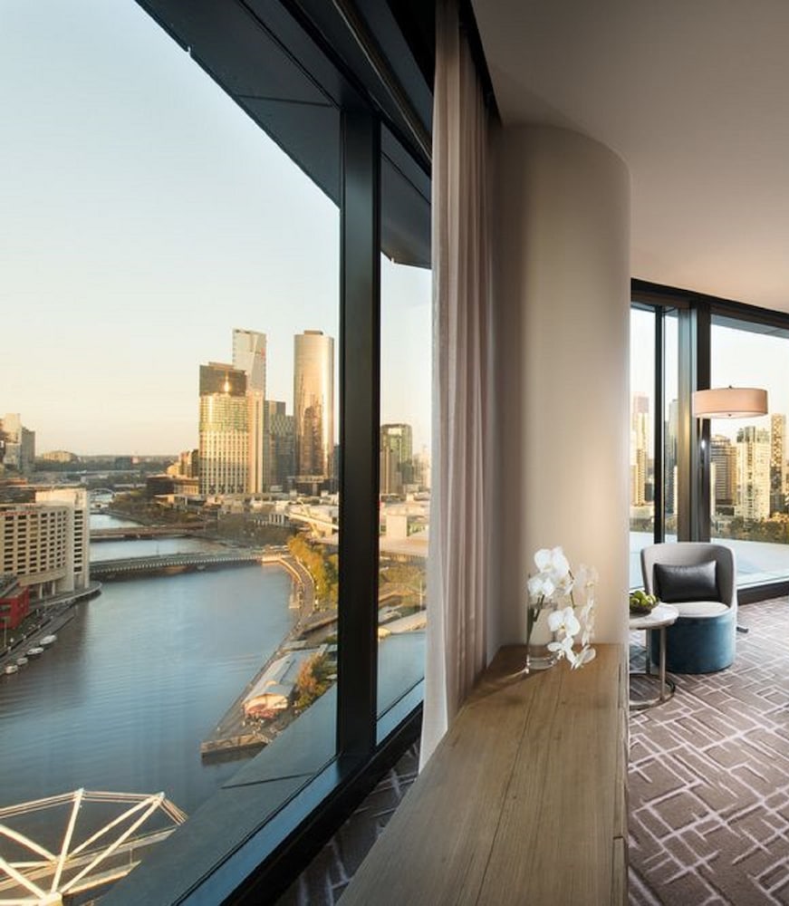Panoramic Suite (Pacific Club Access)