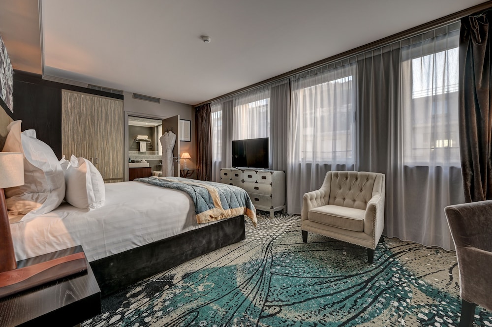 Signature Suite (Suite  Eiffel) photo 3