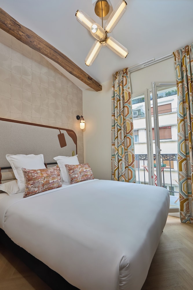 Chambre Supérieure - La Discrète photo 1