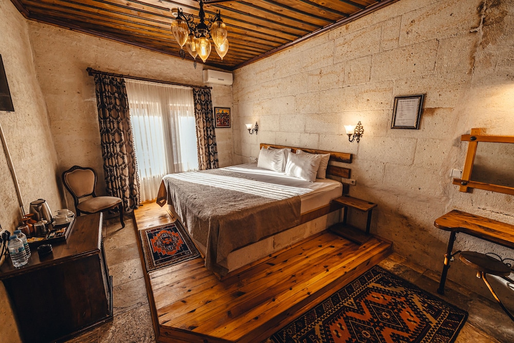 Deluxe Double Jacuzzi Room photo 1