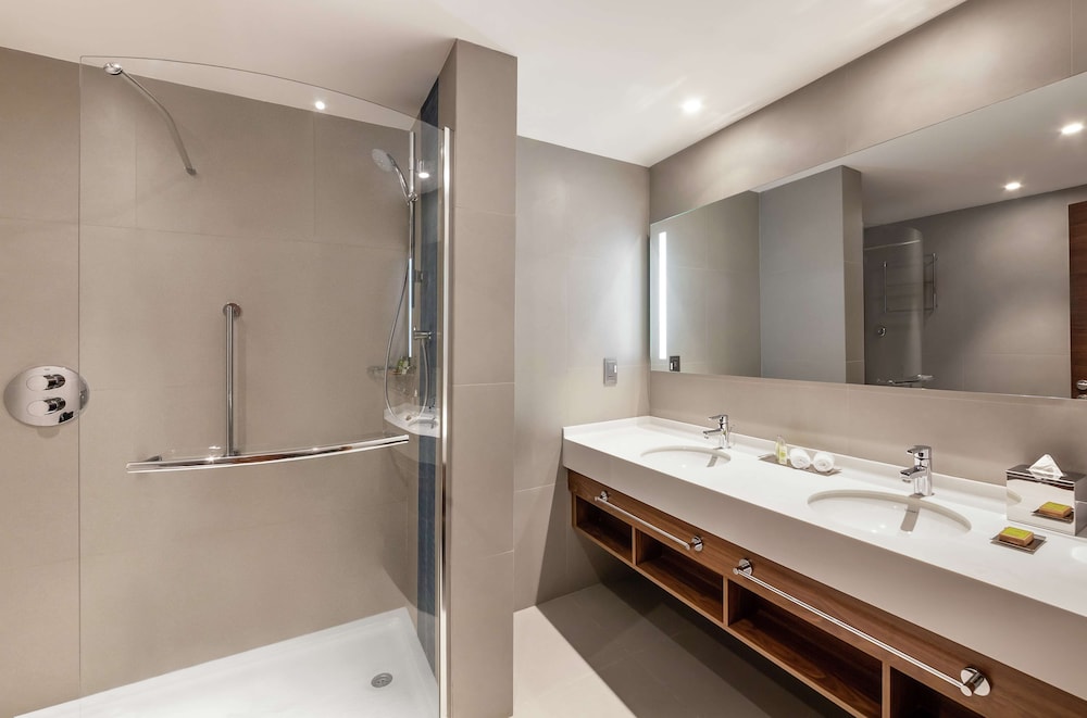 Suite, 1 Bedroom photo 2