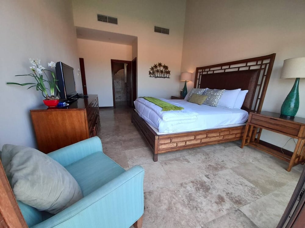 Villa, 2 Bedrooms, Ocean View (1205)