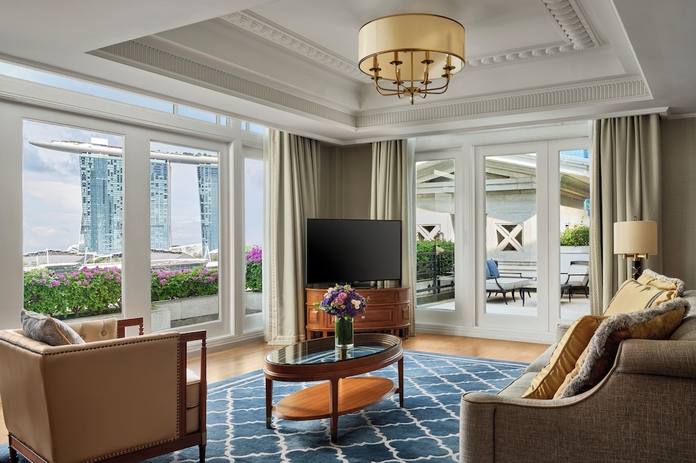 Fullerton Suite King Bedded