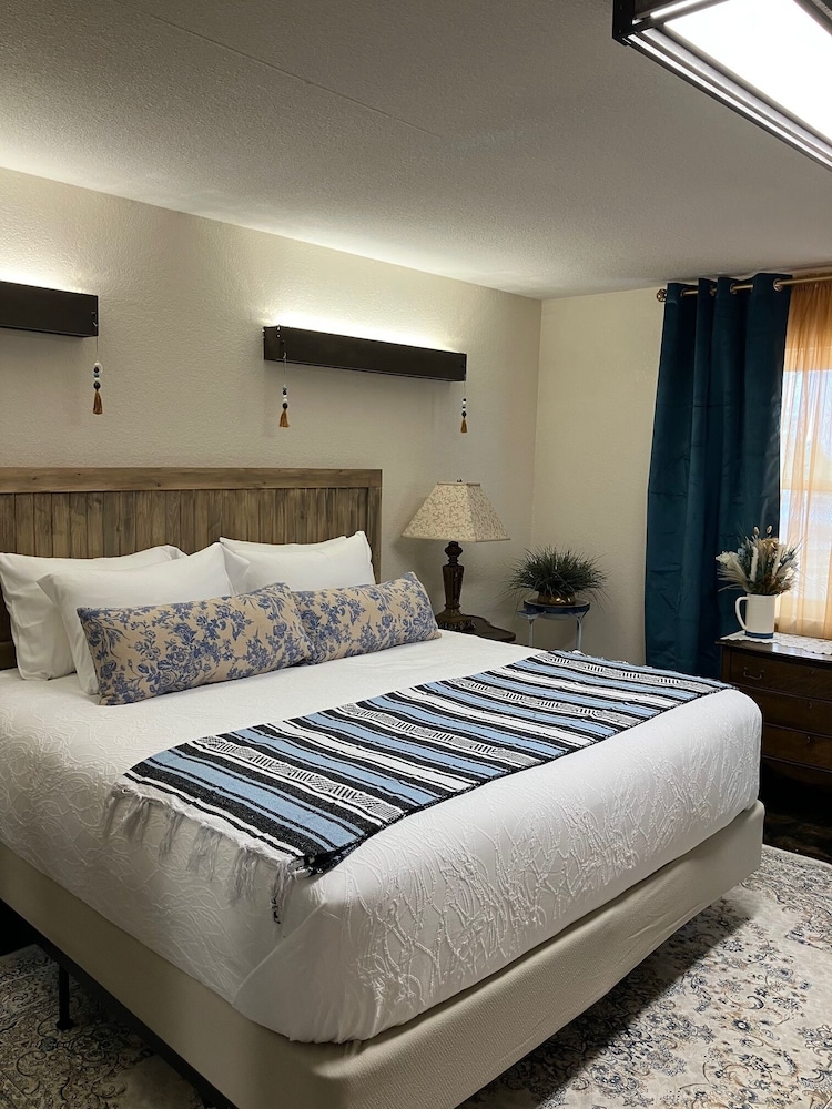 Room 12 Riga