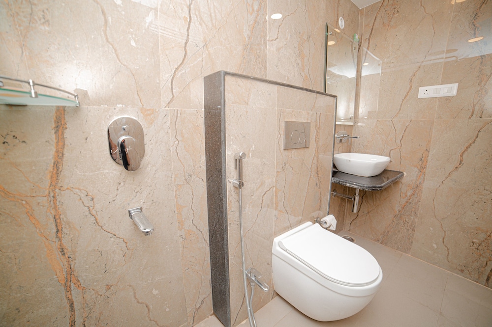 Executive Double Room - Photo 2