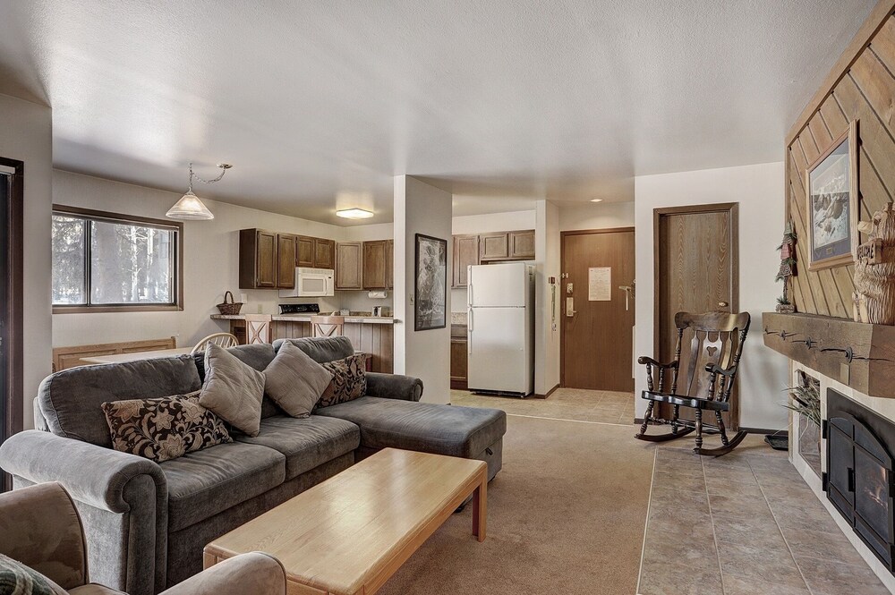 Condo, 1 Bedroom