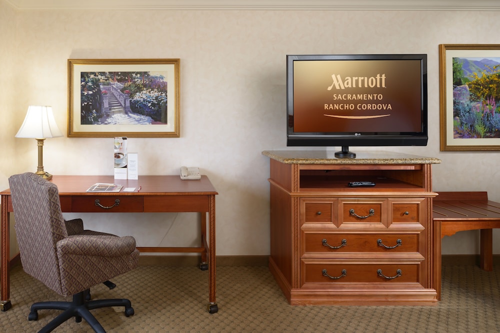 Room, Multiple Beds - Photo 3
