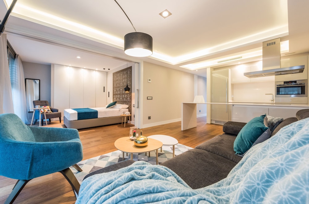 Executive Apartment, 1 Bedroom - Photo 8