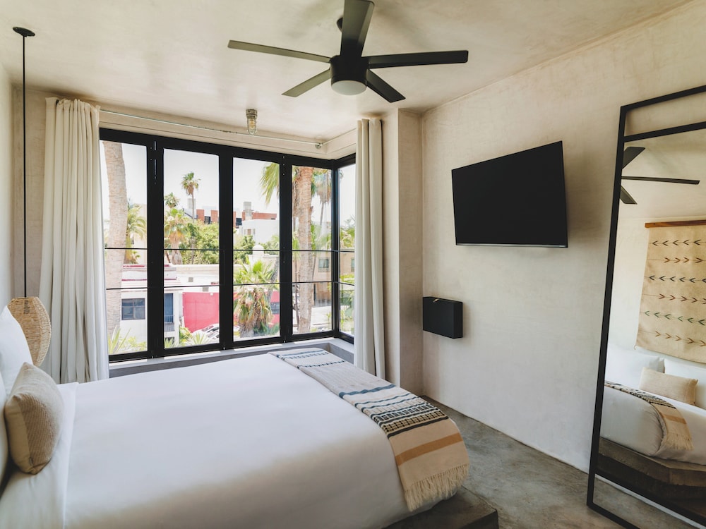 Room (Drift Retreat) - Photo 7