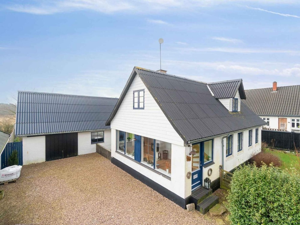 House photo 1
