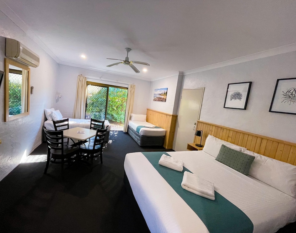 Deluxe Triple Room photo 1