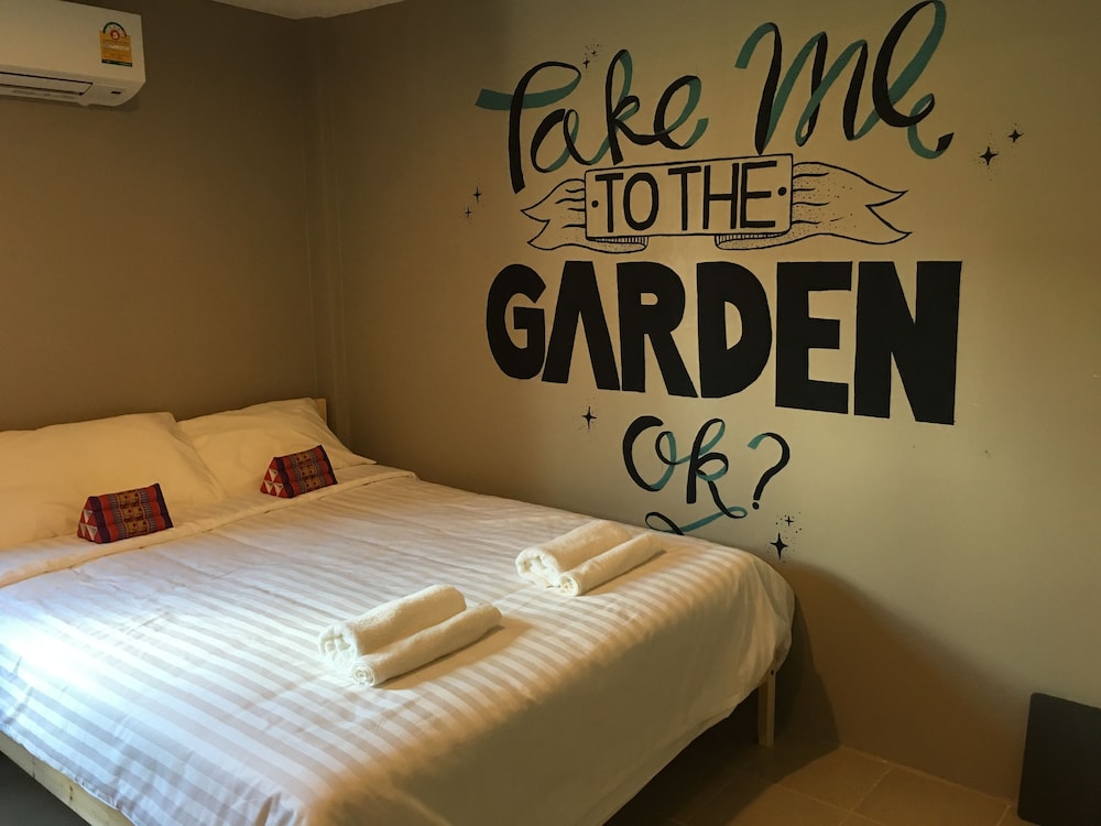 Take Me To The Garden photo 1