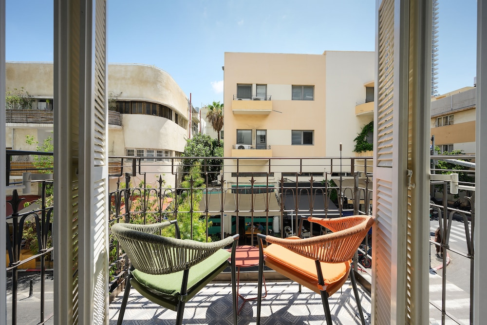 Deluxe Room, Balcony photo 2