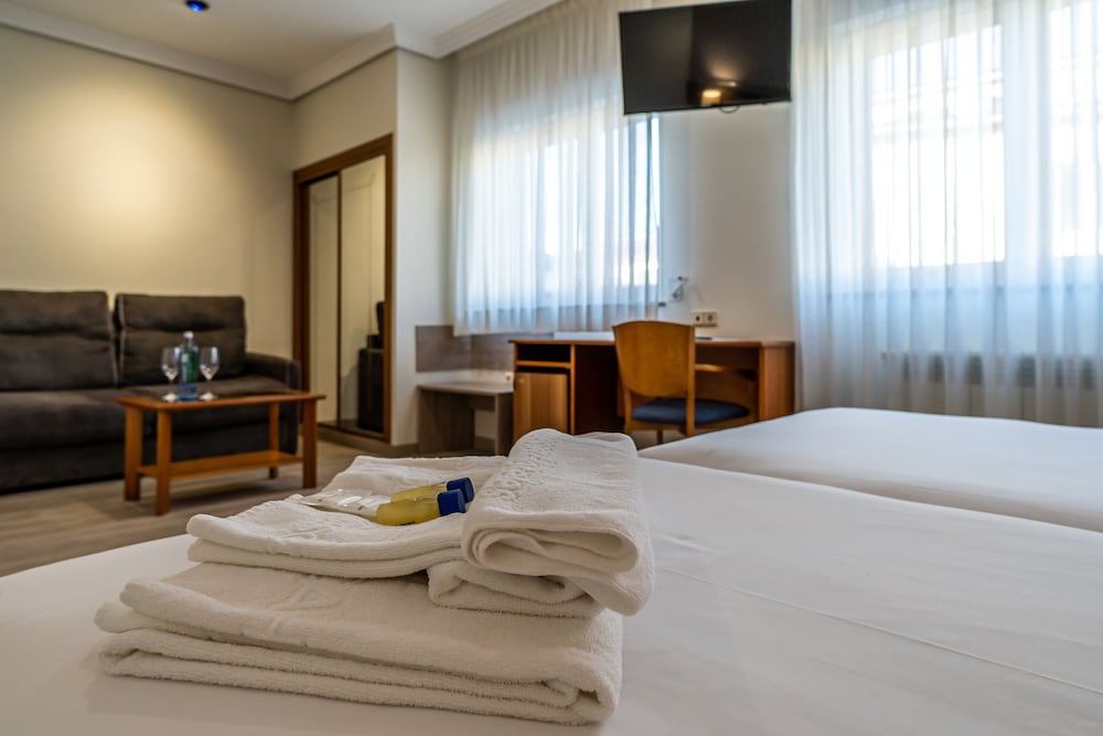 Double Room (Extra  Bed Child) photo 3