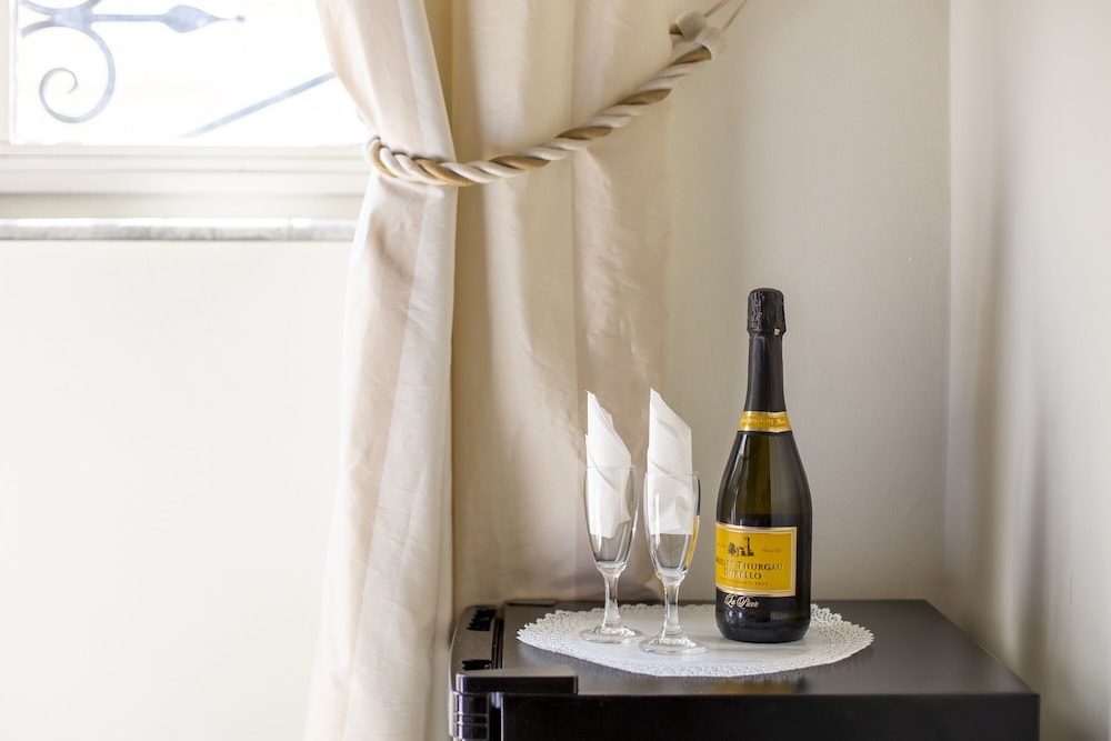 Superior Suite (310) photo 3