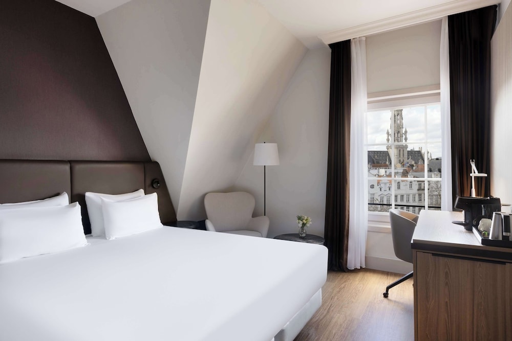 Standard Room (View)