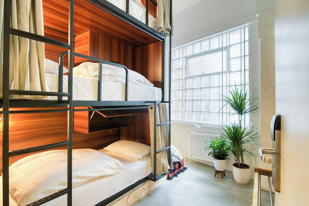 Economy Twin Room - Photo 1