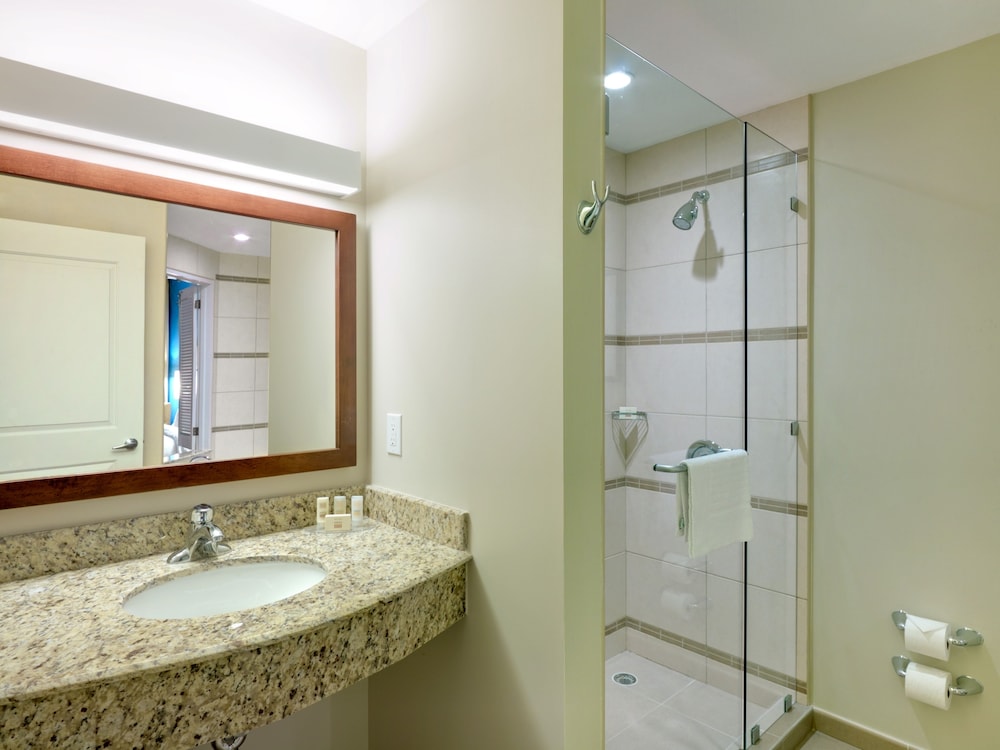 Superior Room, 1 King Bed, Balcony - Photo 6