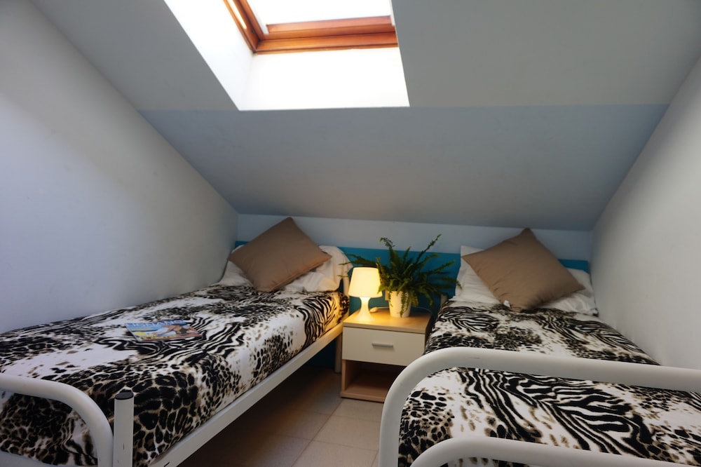 Modern penthouse op 2 verdiepingen met terras en zwembad van Beahost Rentals, Foto 4