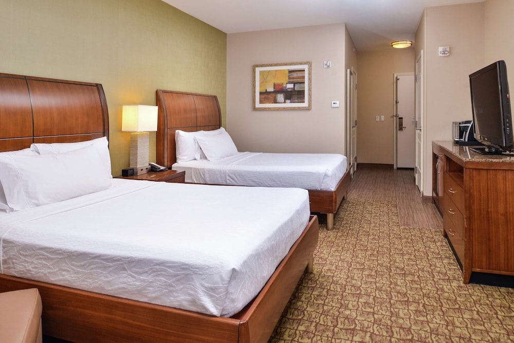 Room, 2 Queen Beds, Accessible - Photo 3