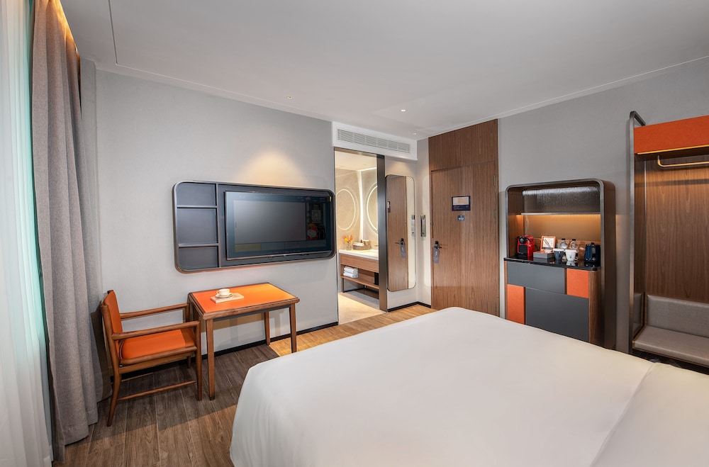 Superior Room, 1 Queen Bed