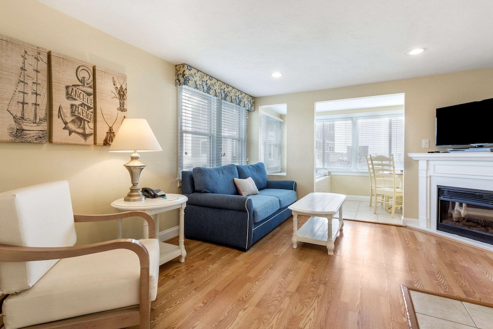 Suite, 2 Bedrooms, Non Smoking photo 1