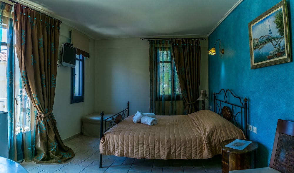 Comfort Double Room, Balcony photo 1