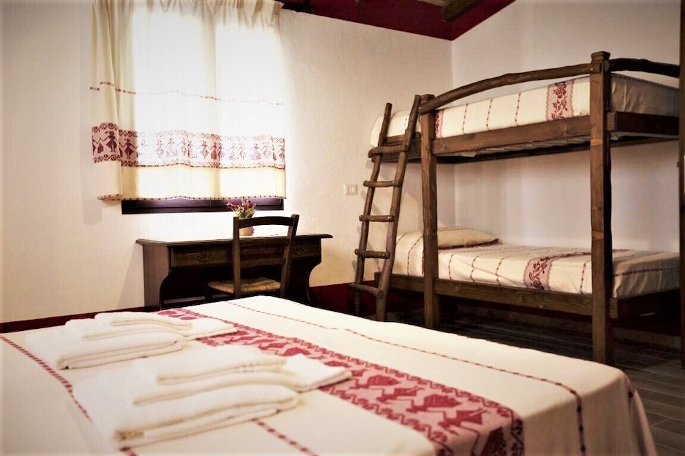 Romantic Apartment, 1 Bedroom photo 2