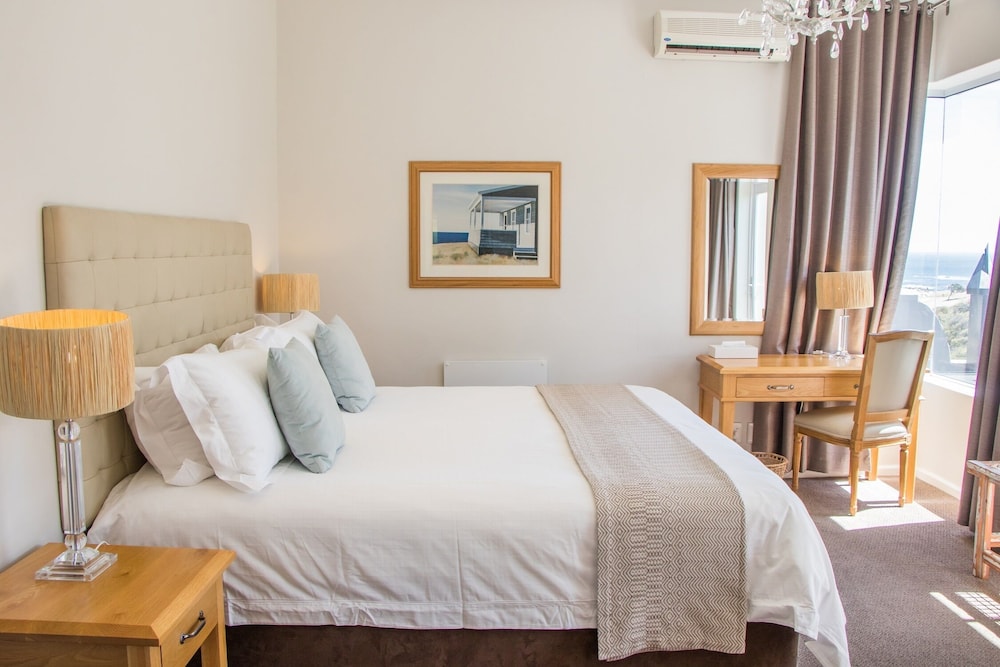 Sky Three Bedroom Family Suite photo 1