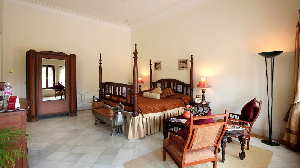 Traditional Suite, 1 Bedroom, Smoking, Balcony photo 2
