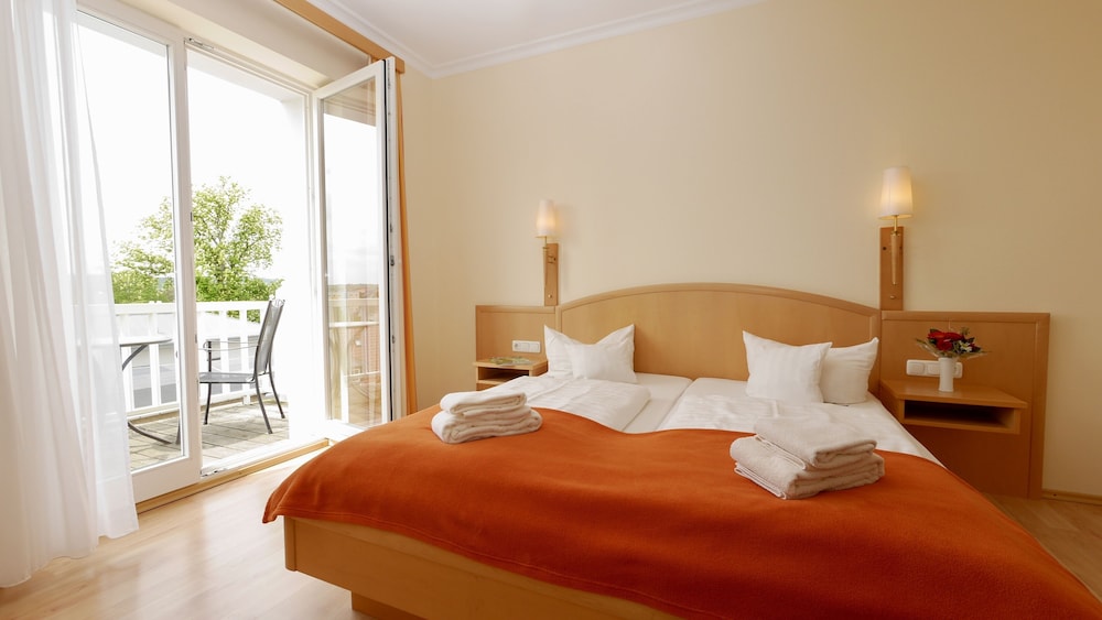 Double Room, Balcony