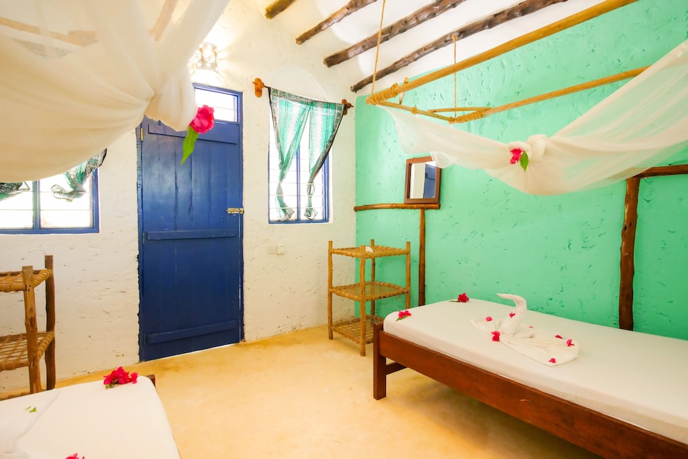 Comfort Twin Room - Photo 5